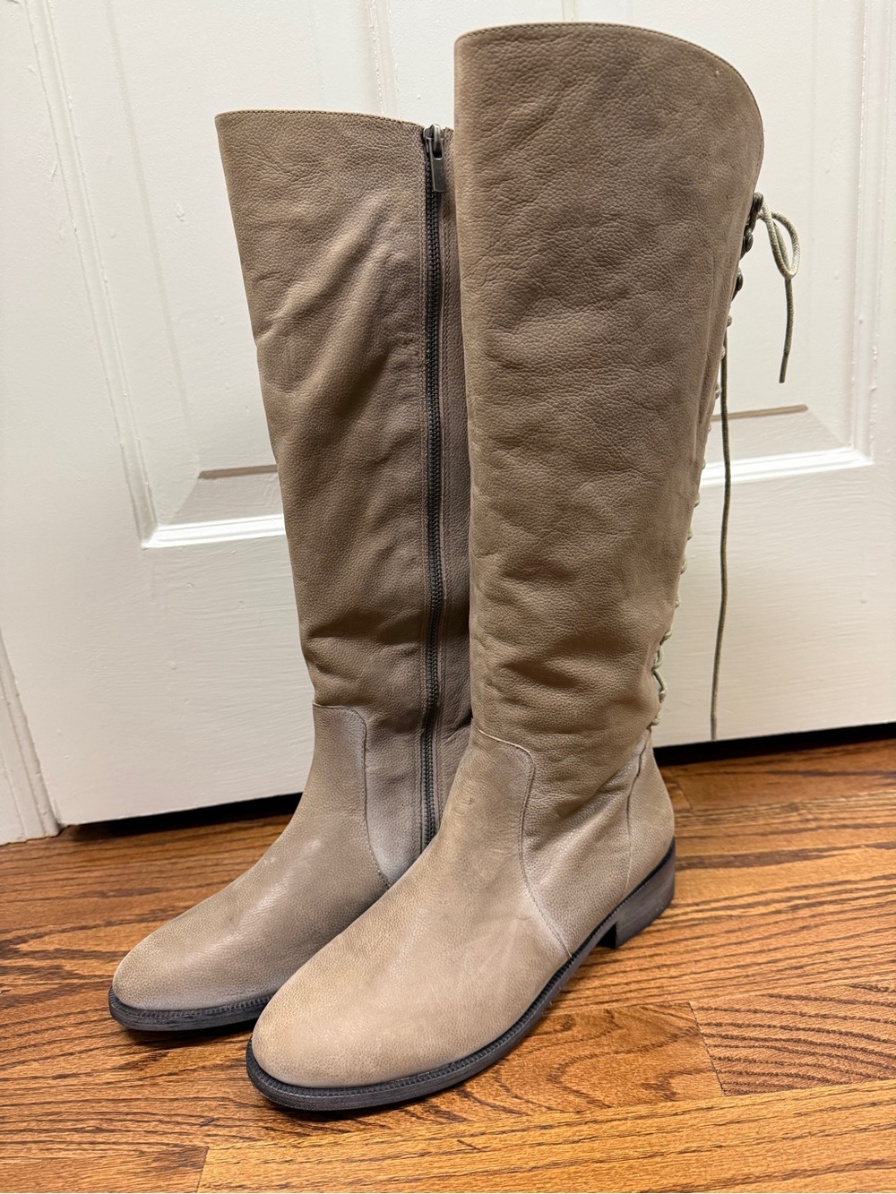 NWOT Joie Taupe Leather Tall Lace-Up Boots Size 9 – Soft Pebbled Leather